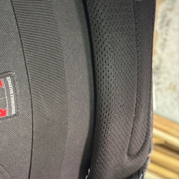 Tigernu backpack really cool design with this one great condition - Picture 7 of 8